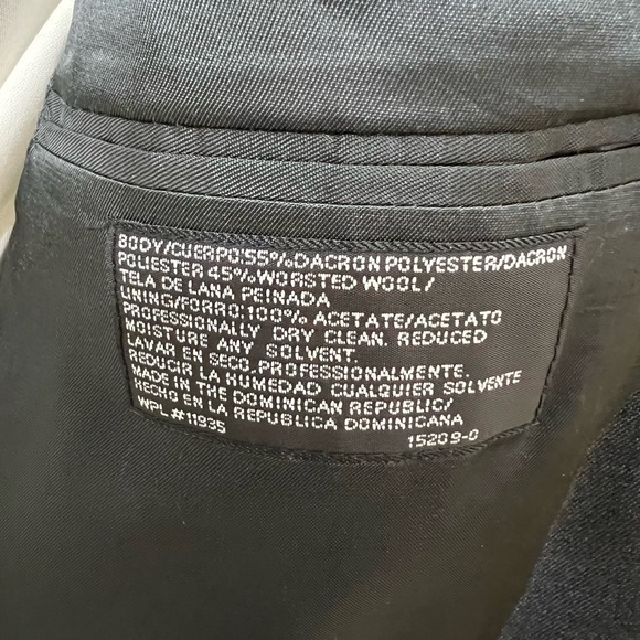 STAFFORD MENS SPORTS BLAZER. SIZE 44L TWO BUTTON FRONT. POLY & WOOL BLEN… - Picture 4 of 9